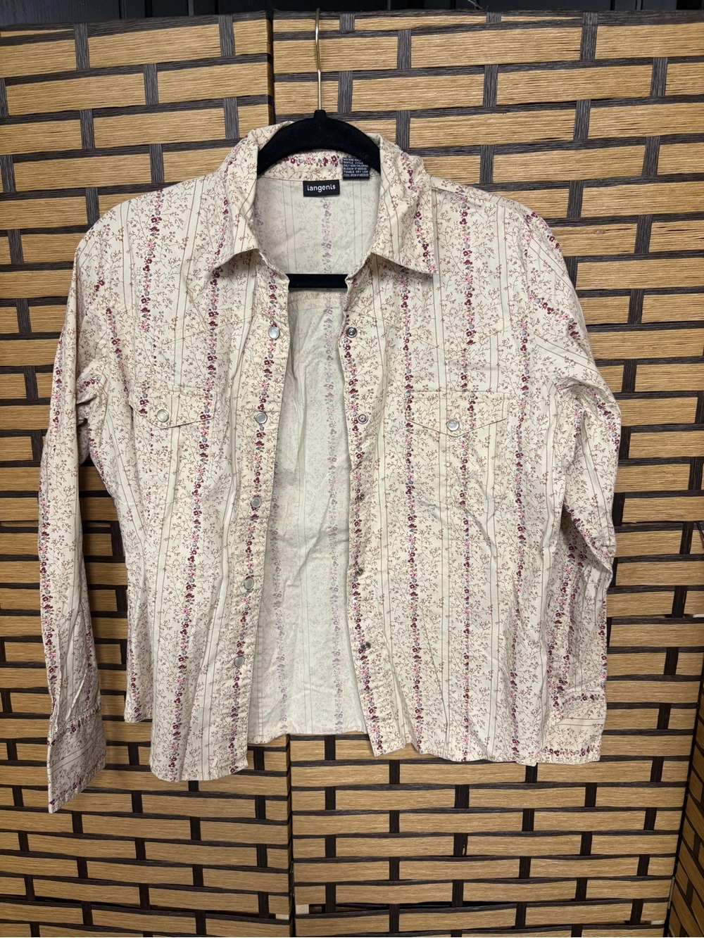 Tangents fan floral pearl snap button down shirt size medium